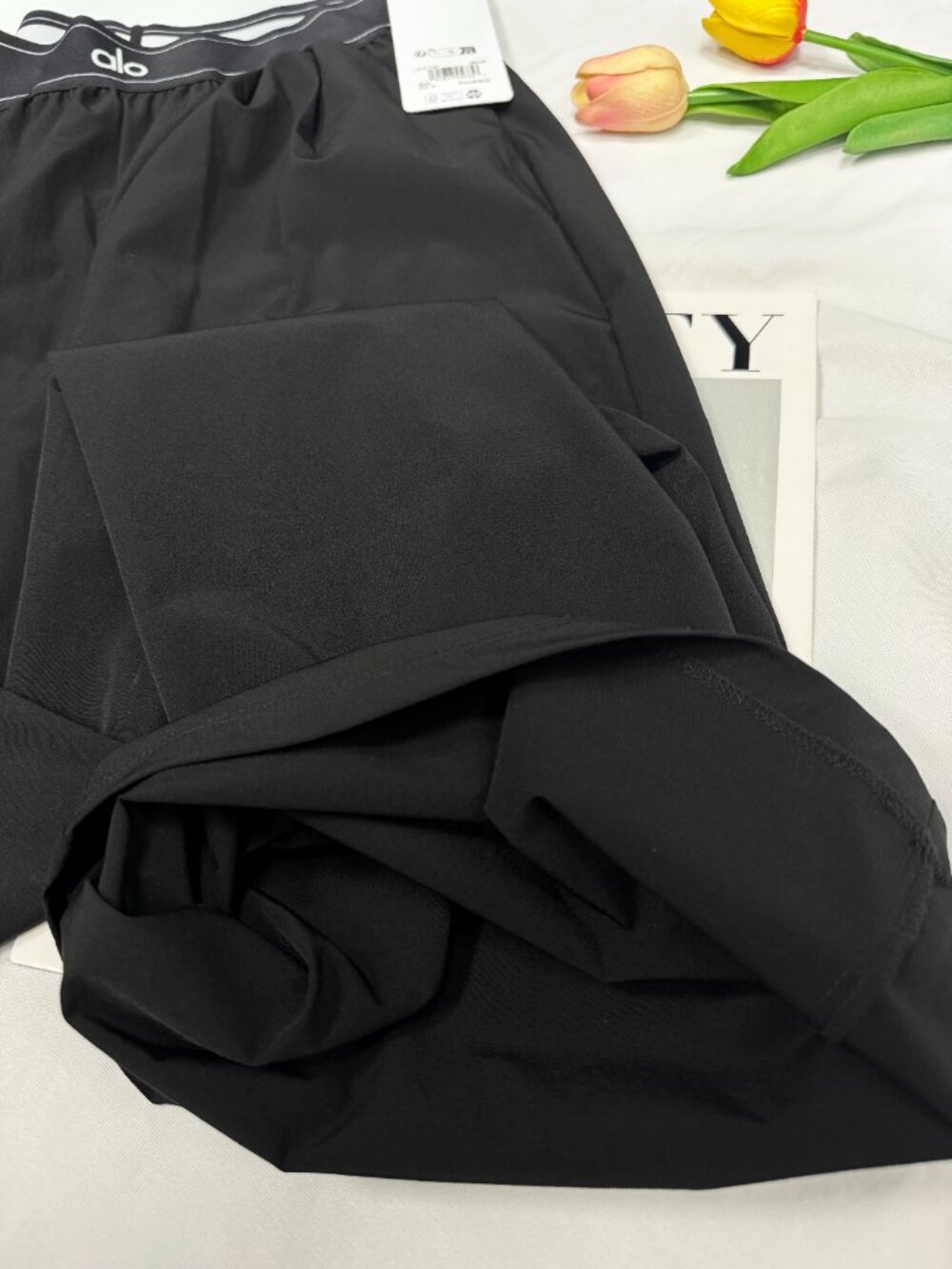 Brand New ALO Yoga Women's Pants Black💖🖤Versatile Suit Up Trouser (Regular) - Picture 4 of 9